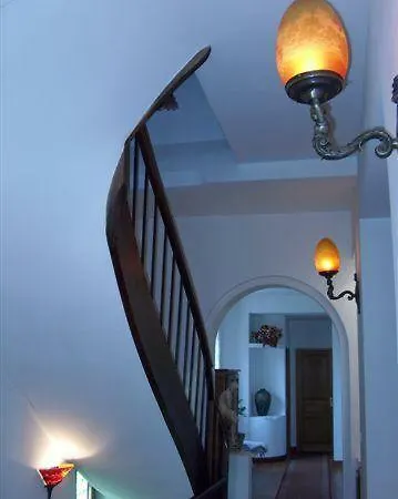 Chateau-gaillard Bed & Breakfast