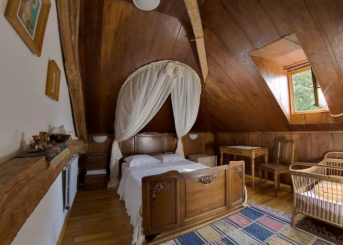 Chateau-gaillard Nocleg ze śniadaniem 3*